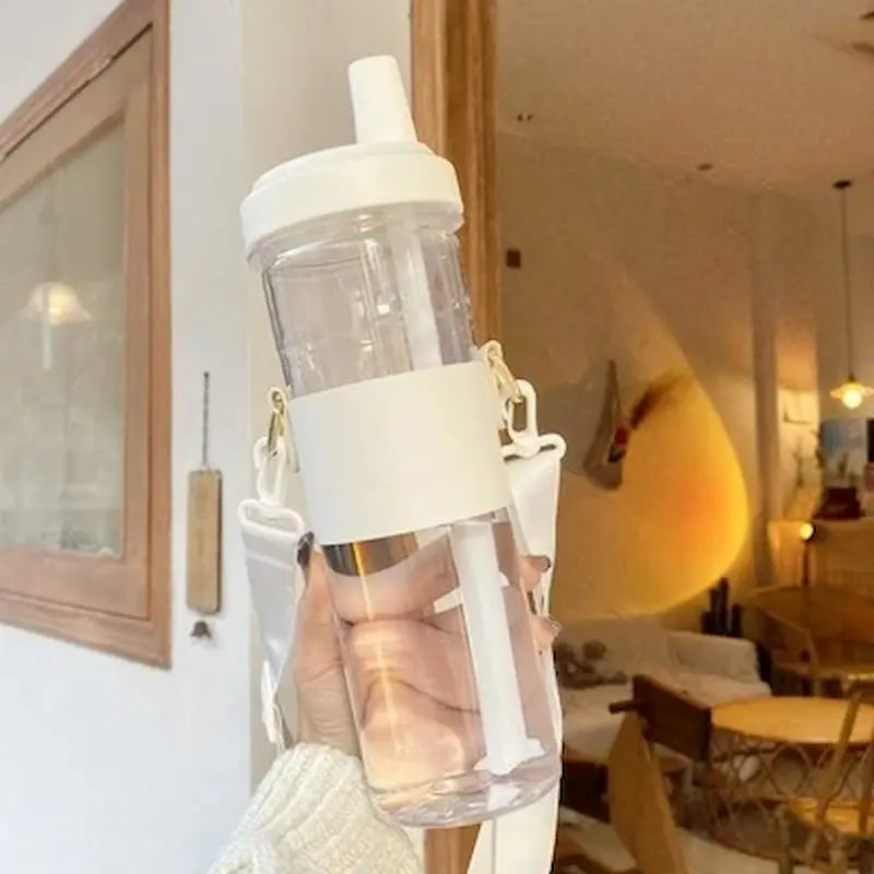 Gourde en verre avec paille
