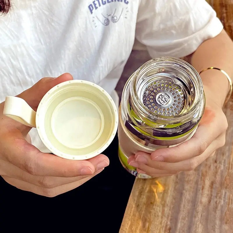 Gourde en verre filtrante