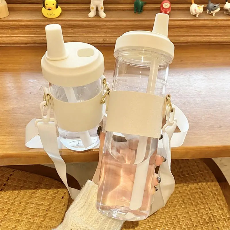 Gourde en verre avec paille