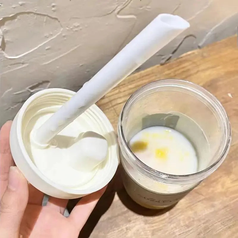 Gourde en verre avec paille