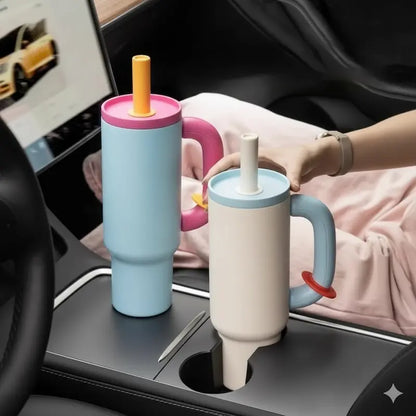 Gourde femme avec paille