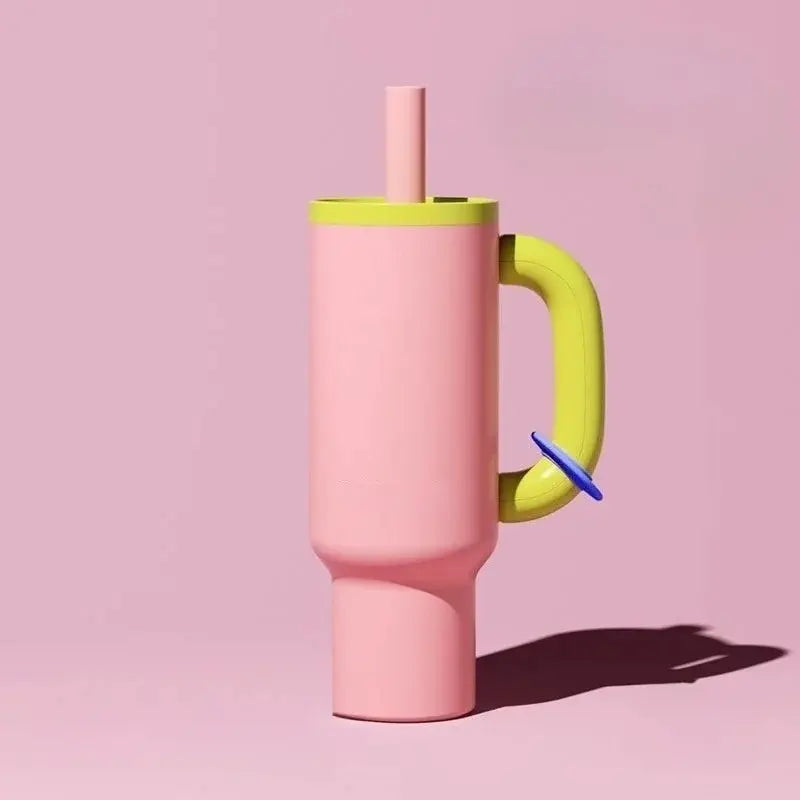 Gourde femme avec paille